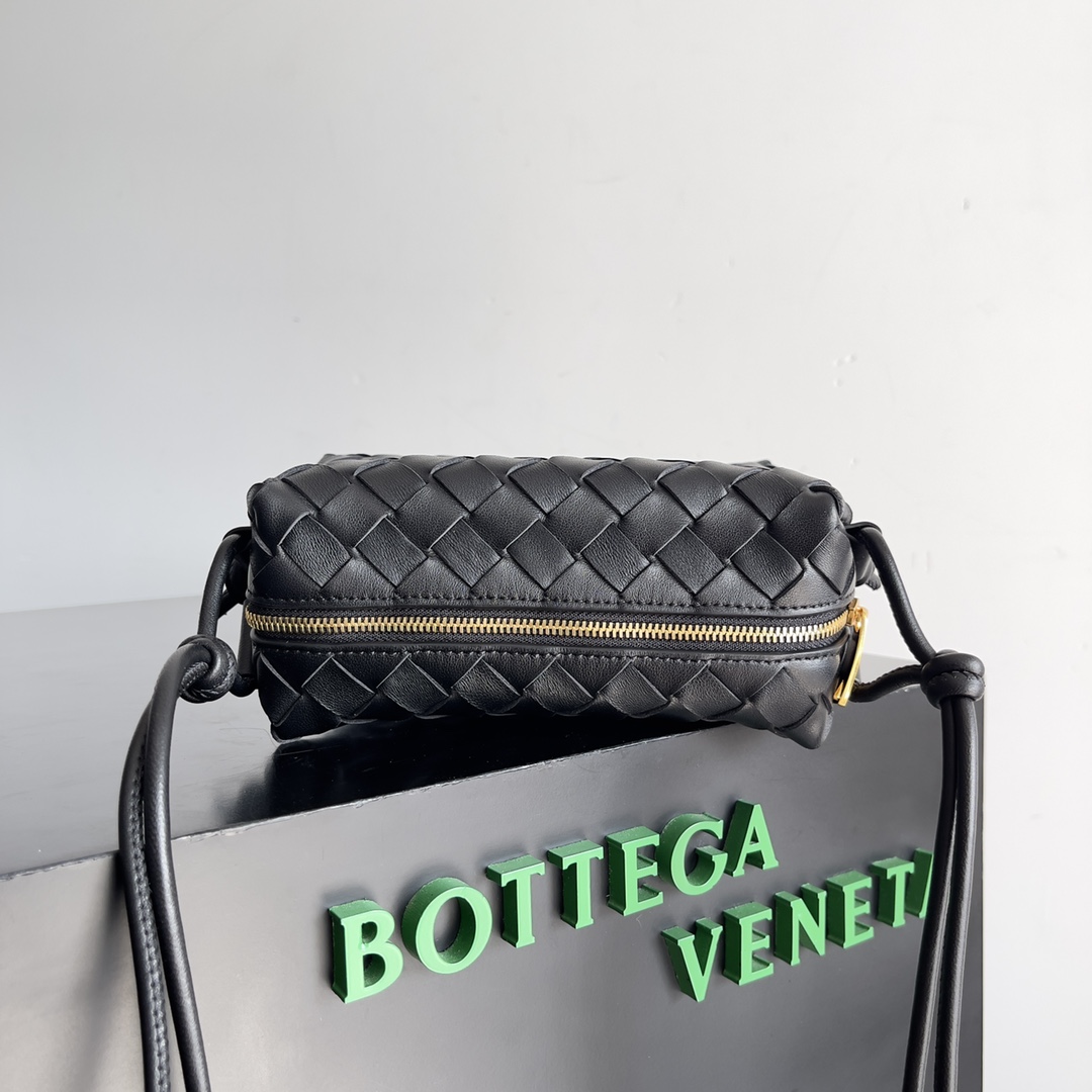 Bottega Veneta Satchel Bags